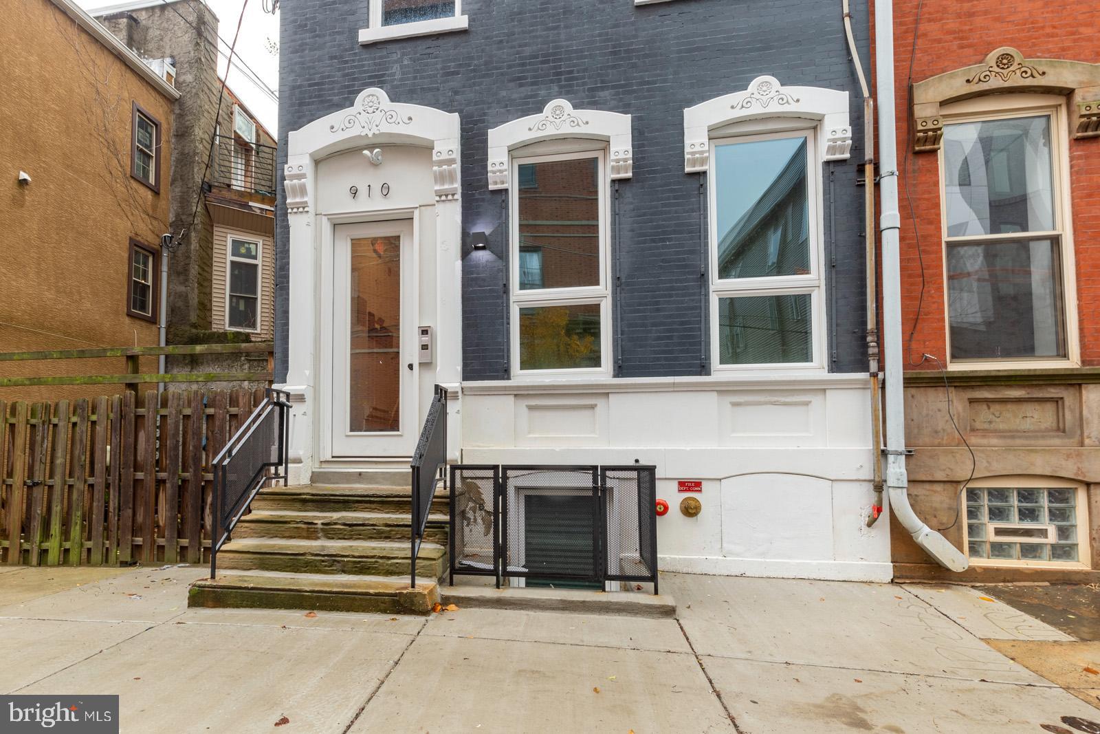 910 North 17th Street, Unit 3 Philadelphia, PA 19130 - Photo 28 of 29