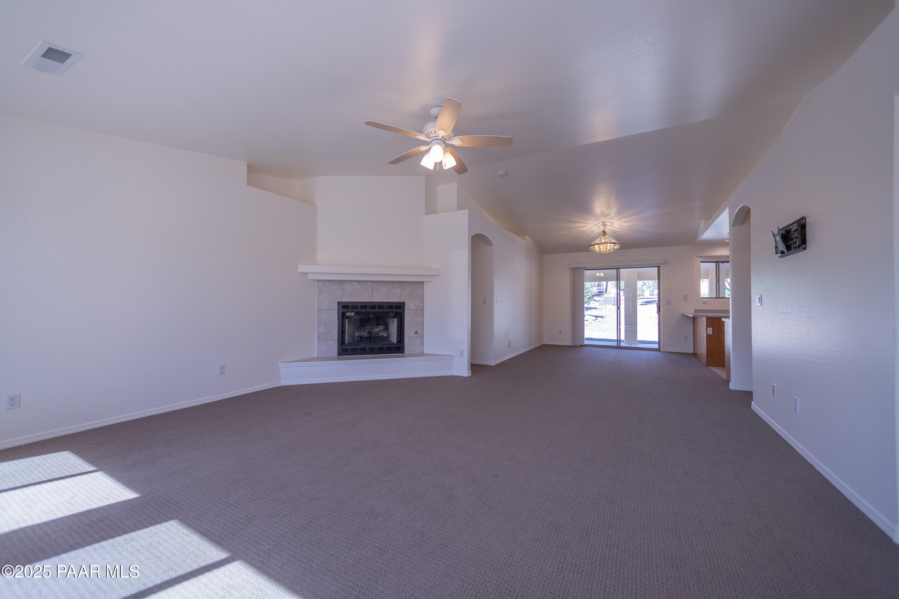 5750 Columbine Road Prescott, AZ 86305 - Photo 46 of 47 Open Floor Plan
