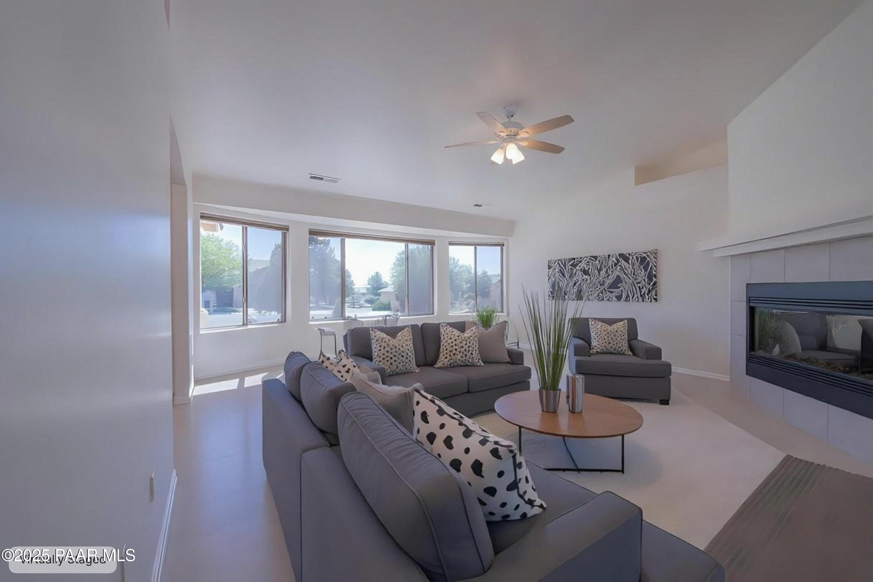 5750 Columbine Road Prescott, AZ 86305 - Photo 6 of 47 Living Room/Fireplace