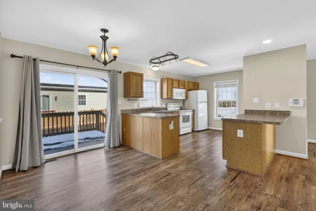 $419,900 | 186 Sterling Court, Warrenton, VA 20186