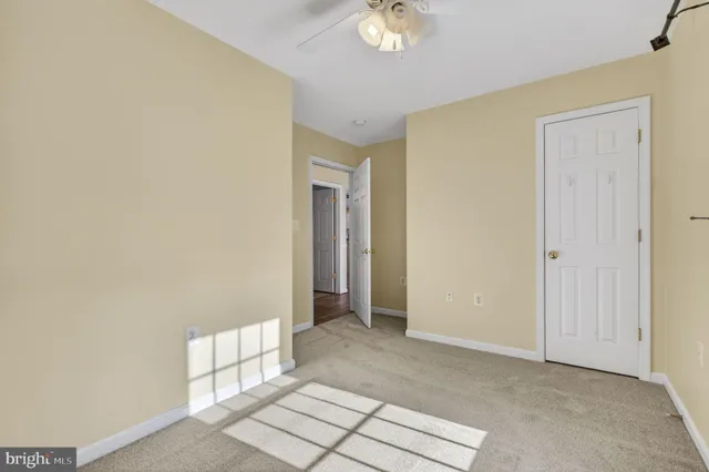 $419,900 | 186 Sterling Court, Warrenton, VA 20186