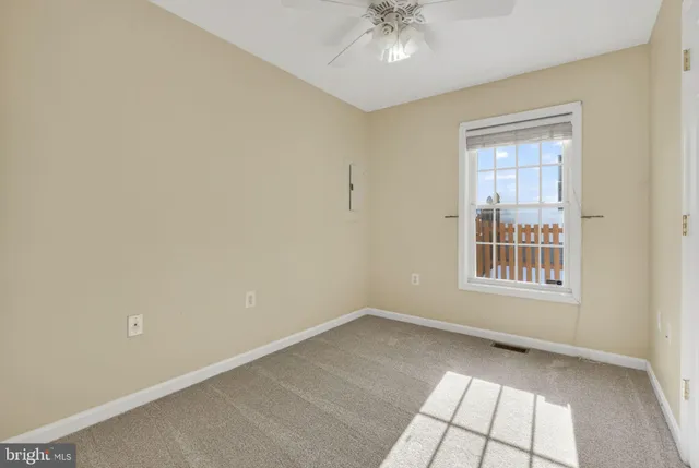 $419,900 | 186 Sterling Court, Warrenton, VA 20186