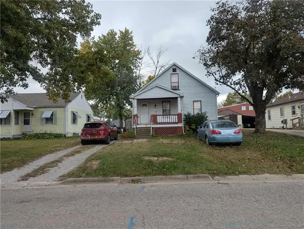 $129,900 | 809 West 25th Terrace, Higginsville, MO 64037