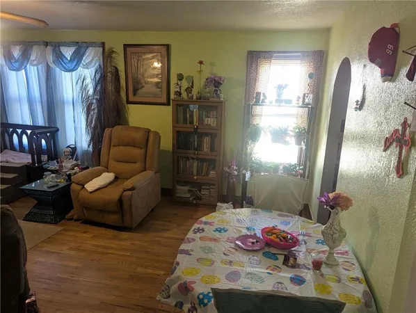 $129,900 | 809 West 25th Terrace, Higginsville, MO 64037