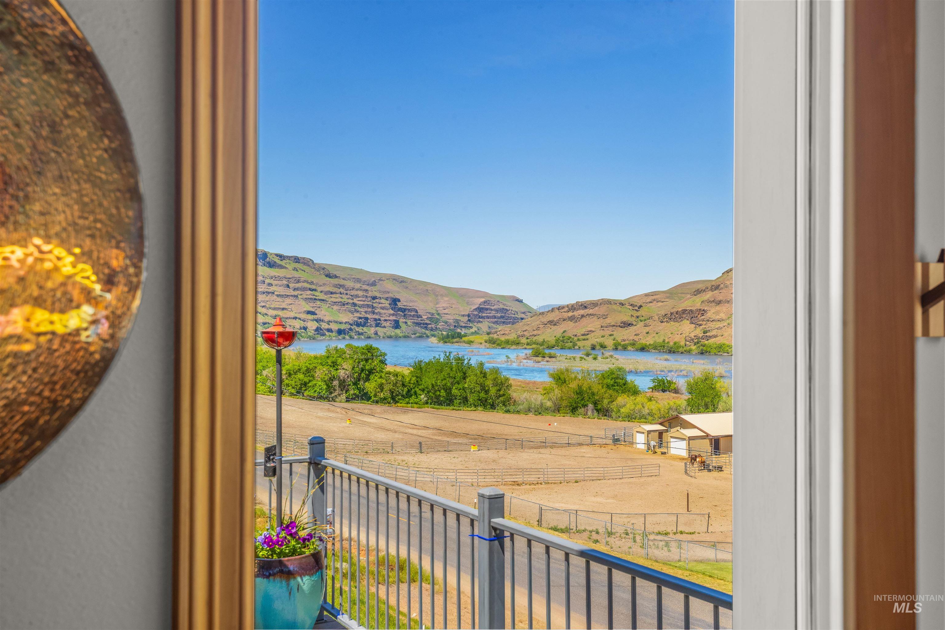 6382 Snake River Road Asotin, WA 99402 - Photo 34 of 40
