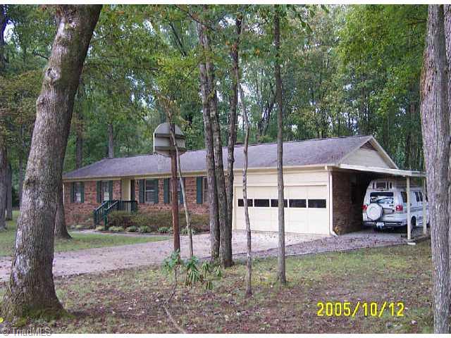 3928-3930 Tanglebrook Road High Point, NC 27265 - Photo 1 of 2 Exterior Front.