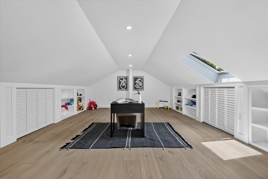 101 Hackensack Road Boston, MA 02467 - Photo 25 of 39