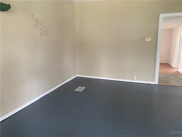 $1,100 | 4 West 5th Street North, Fulton, NY 13069