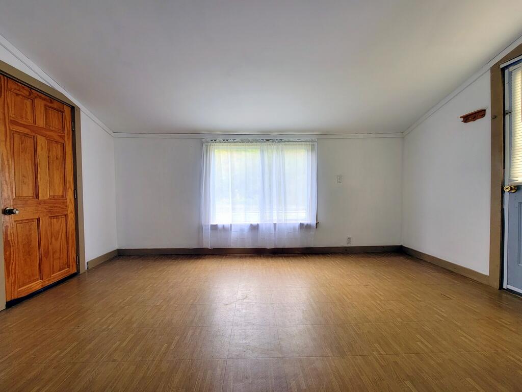 880 Weld Road Wilton, ME 04294 - Photo 15 of 34 14-Office-001