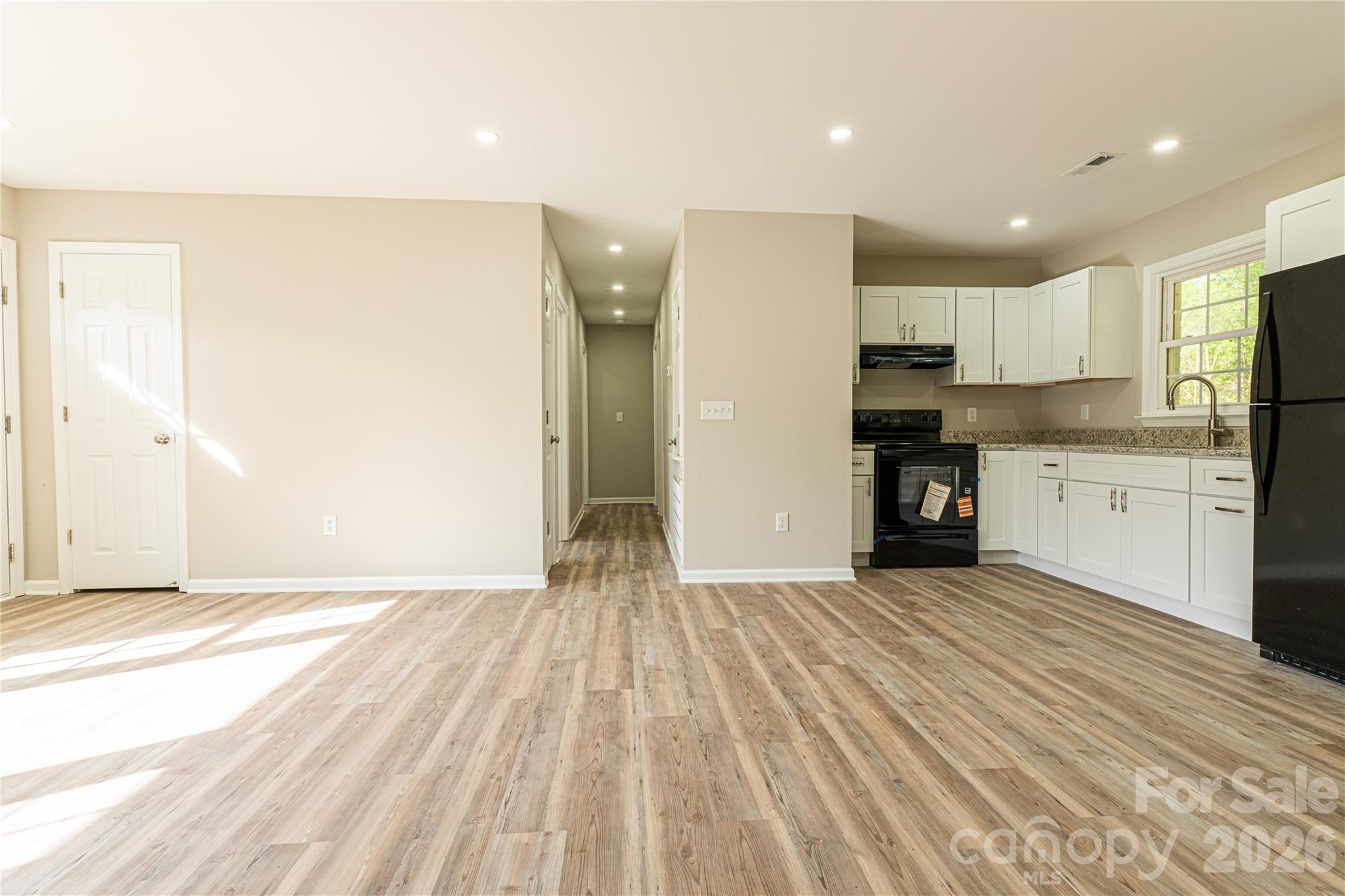 213 Washington Street Wingate, NC 28174 - Photo 6 of 24