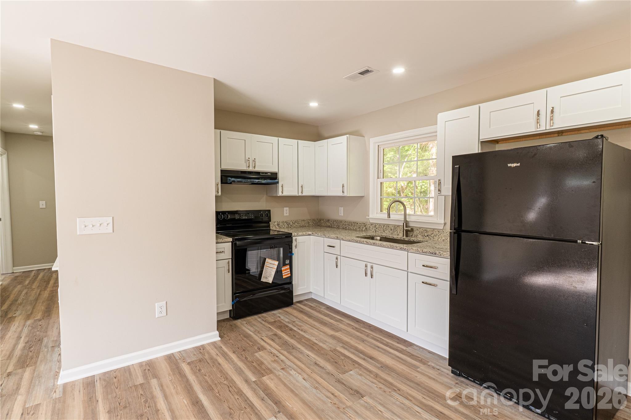 213 Washington Street Wingate, NC 28174 - Photo 8 of 24