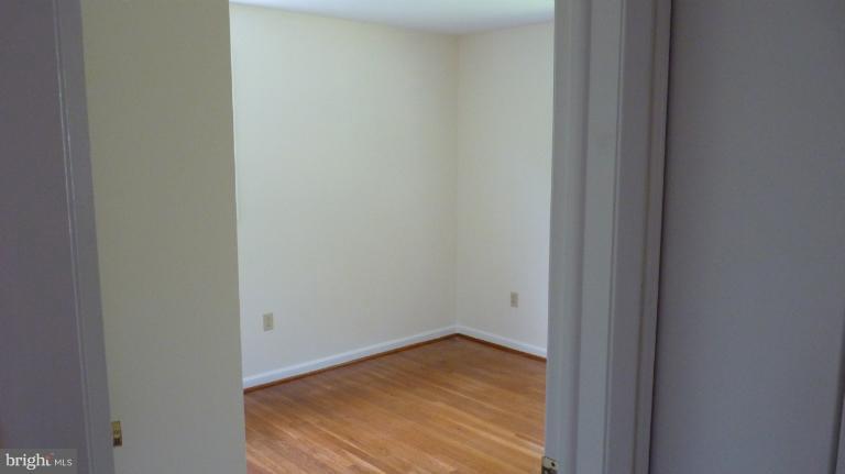 12514 Barbara Road Silver Spring, MD 20906 - Photo 18 of 26 Bedroom