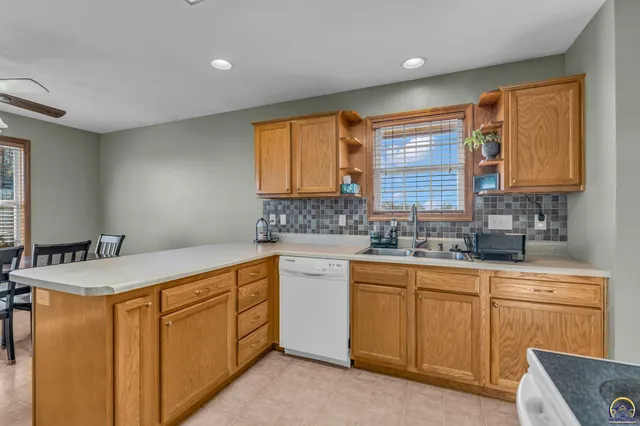 $314,900 | 3704 Northwest Cherry Creek Drive, Topeka, KS 66618