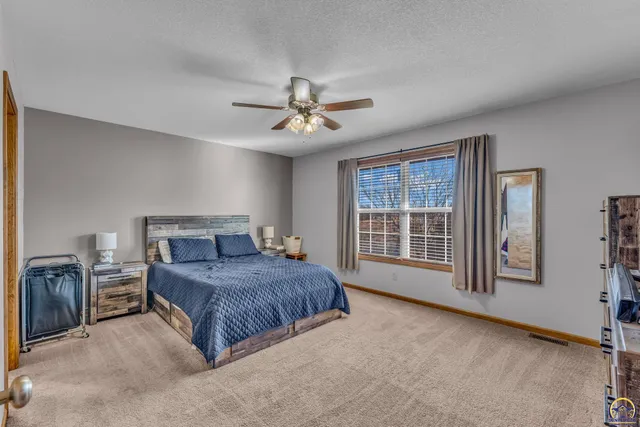 $314,900 | 3704 Northwest Cherry Creek Drive, Topeka, KS 66618