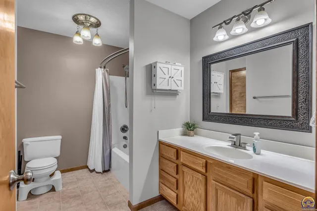 $314,900 | 3704 Northwest Cherry Creek Drive, Topeka, KS 66618