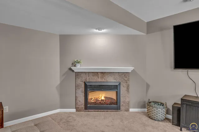 $314,900 | 3704 Northwest Cherry Creek Drive, Topeka, KS 66618