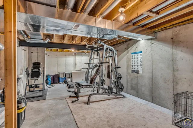 $314,900 | 3704 Northwest Cherry Creek Drive, Topeka, KS 66618