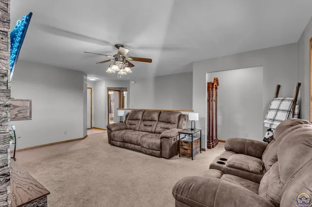 $314,900 | 3704 Northwest Cherry Creek Drive, Topeka, KS 66618