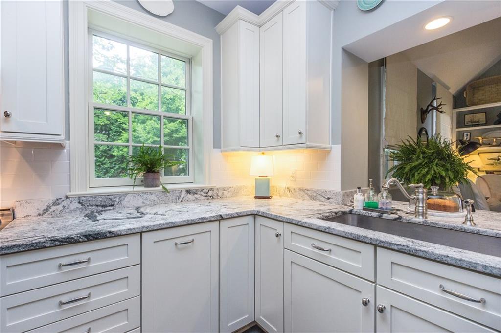 106 Beaver Road Sewickley, PA 15143 - Photo 10 of 25 Gallery Image 10