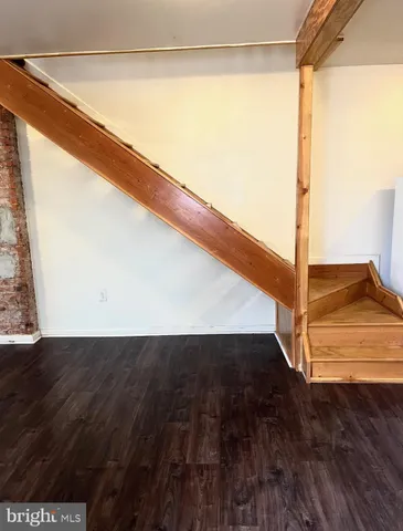 a view of a living room