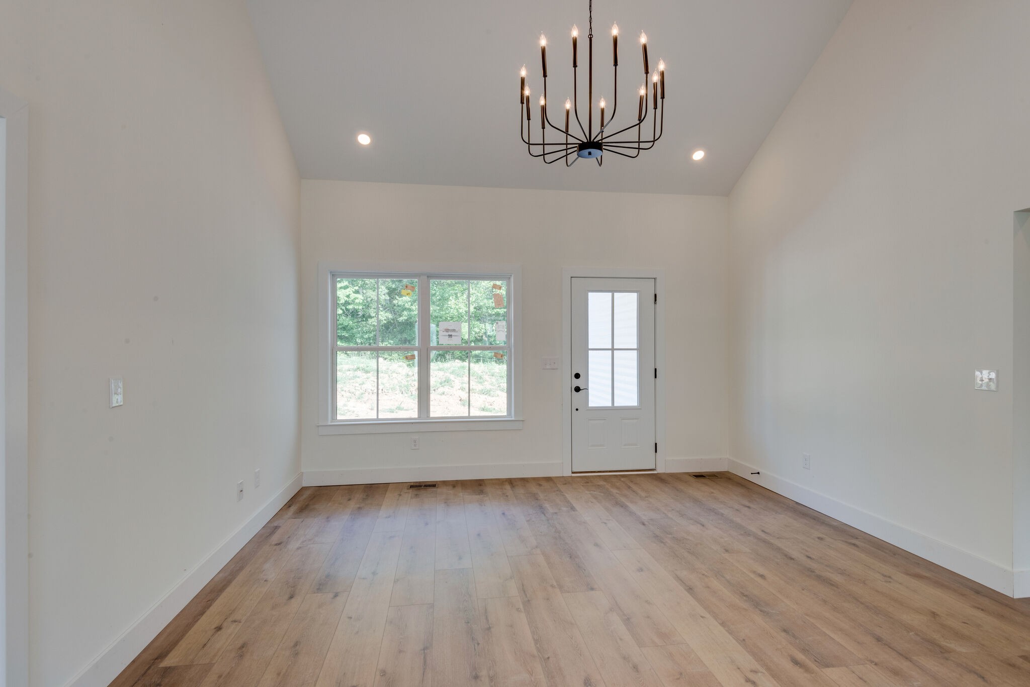 122 Long Road Charlotte, TN 37036 - Photo 6 of 30 Gallery Image 6