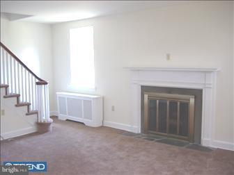 300 State Road Media, PA 19063 - Photo 3 of 6 Living Room