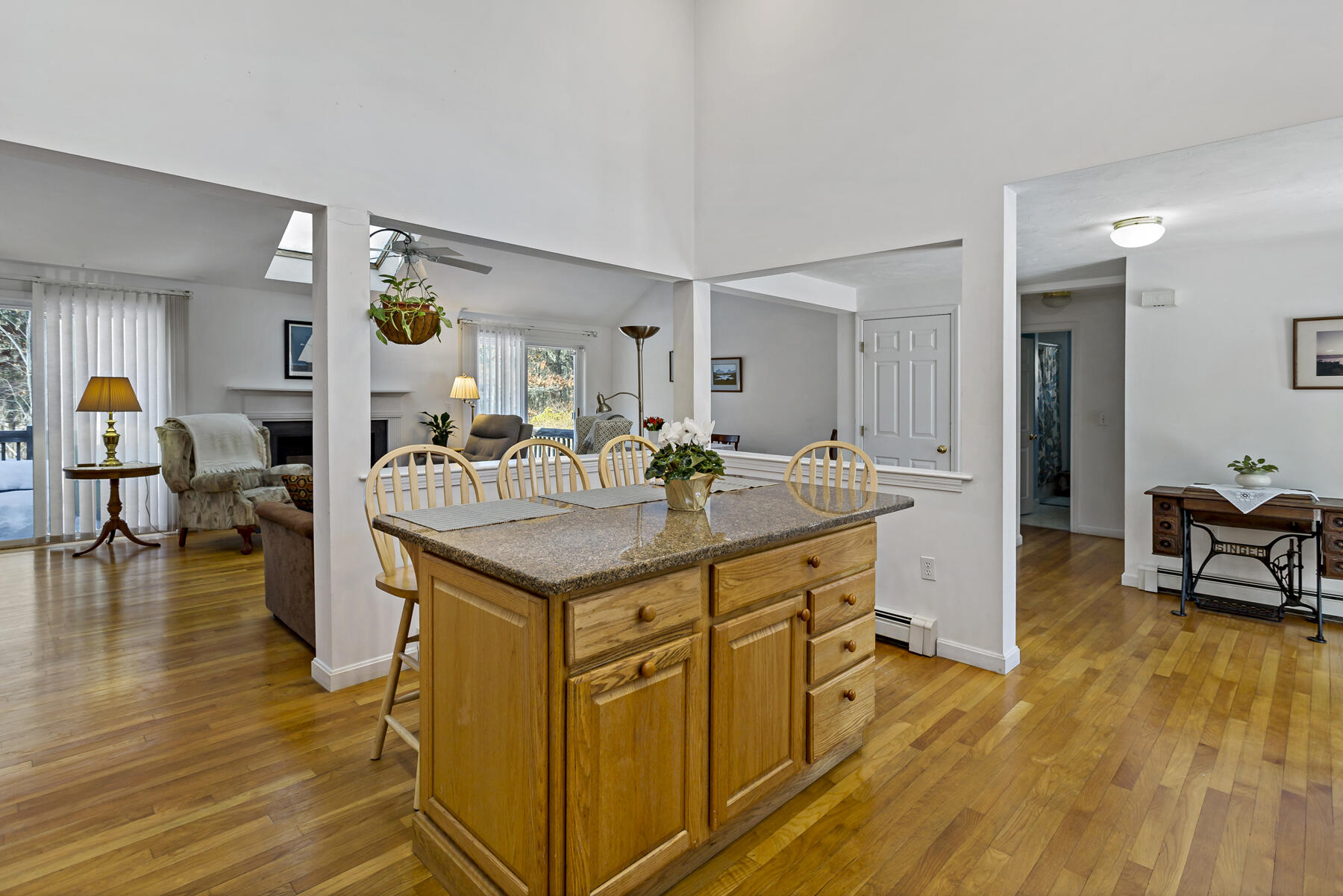 30 Grant Breen Road Mashpee, MA 02649 - Photo 6 of 22 009_30GrantBreen_013126