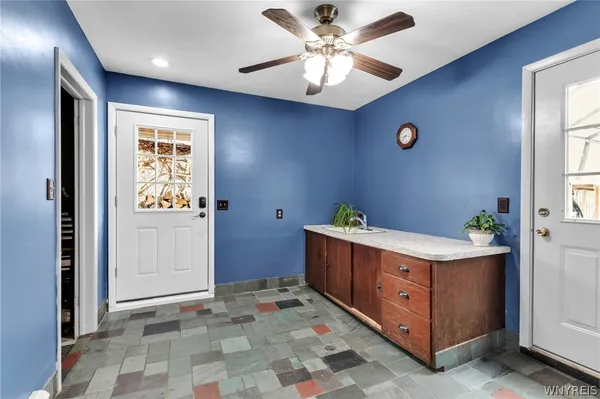 $315,000 | 21 Barlow Avenue, Lackawanna, NY 14218