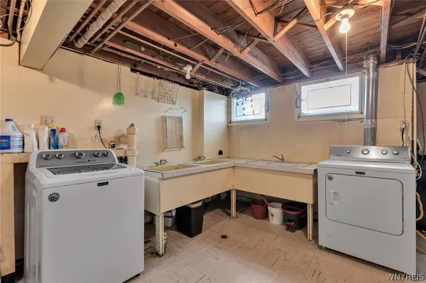 $315,000 | 21 Barlow Avenue, Lackawanna, NY 14218