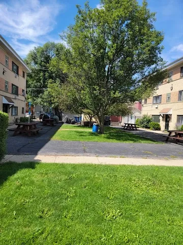 $105,000 | 36 South 19th Avenue, Unit 2E, Maywood, IL 60153