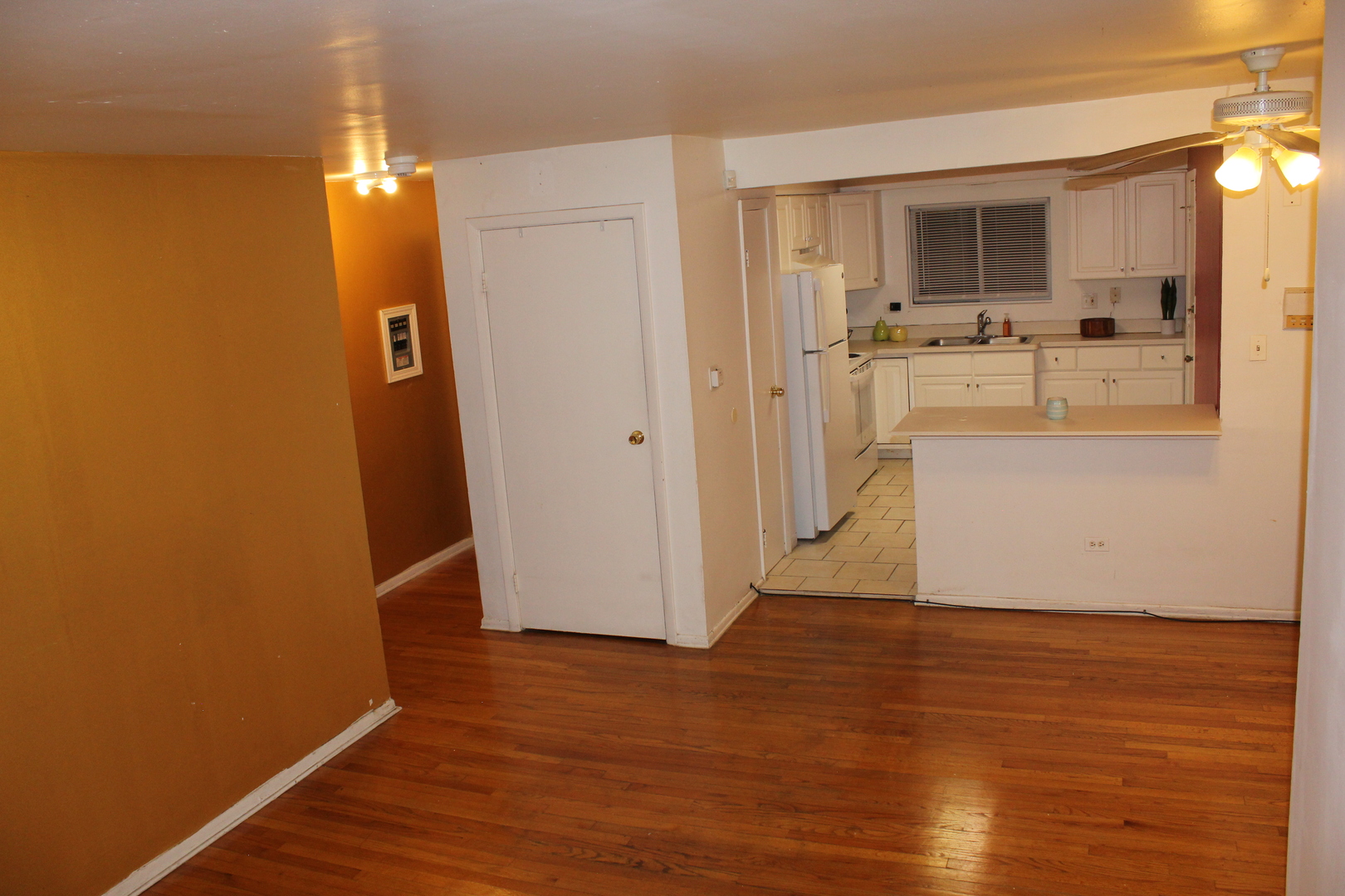 36 South 19th Avenue, Unit 2E Maywood, IL 60153 - Photo 9 of 10