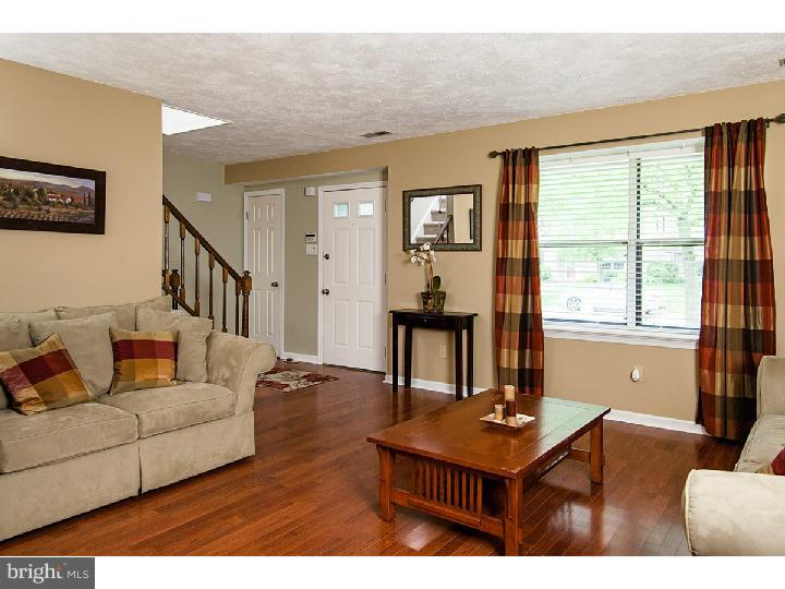 137 Wyndmere Road Marlton, NJ 08053 - Photo 3 of 19 Gallery Image 3