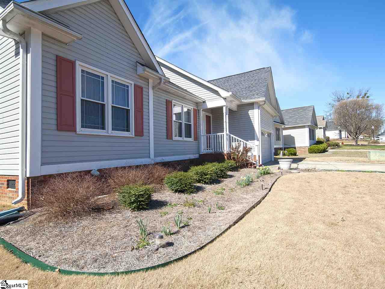 3 Feltner Lane Fountain Inn, SC 29644 - Photo 3 of 32 Gallery Image 3