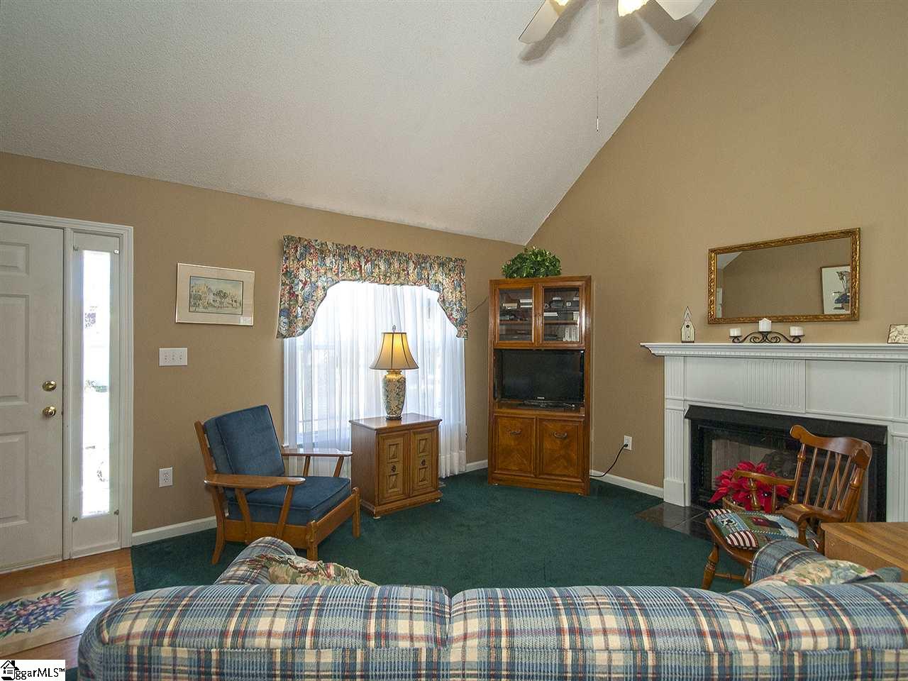 3 Feltner Lane Fountain Inn, SC 29644 - Photo 6 of 32 Gallery Image 6