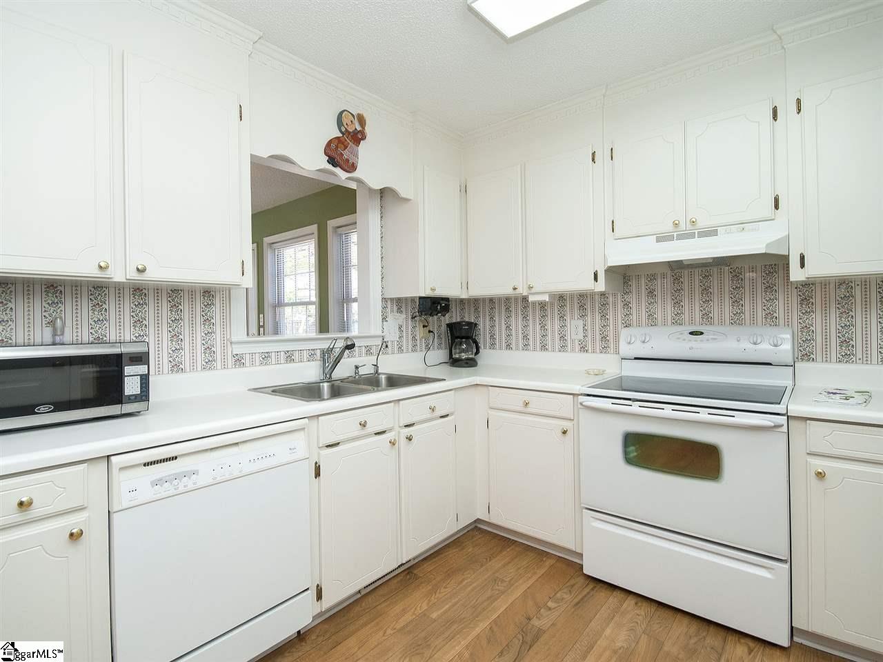 3 Feltner Lane Fountain Inn, SC 29644 - Photo 9 of 32 Gallery Image 9
