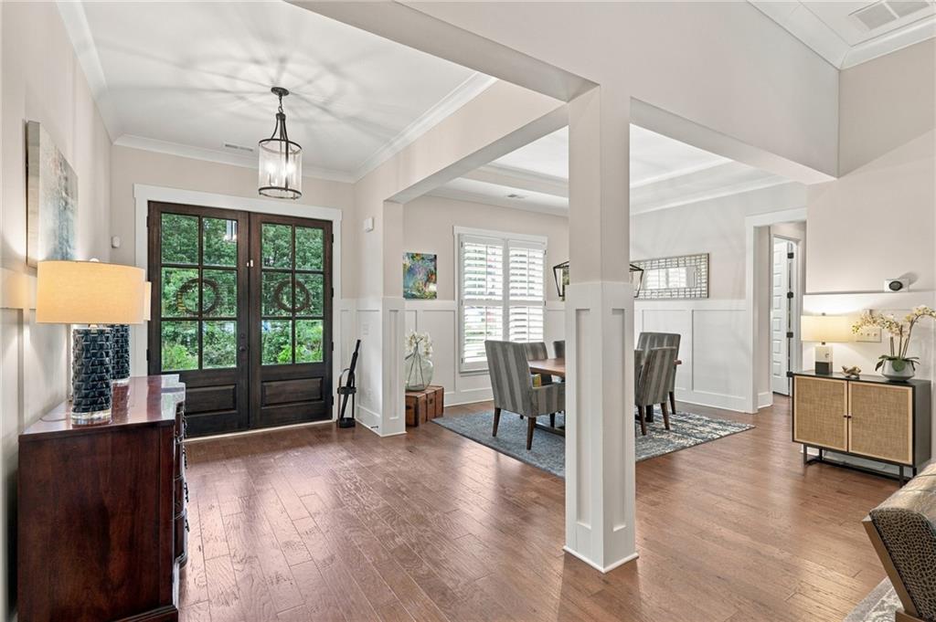 565 Mountain Road Woodstock, GA 30188 - Photo 5 of 48 Gallery Image 5