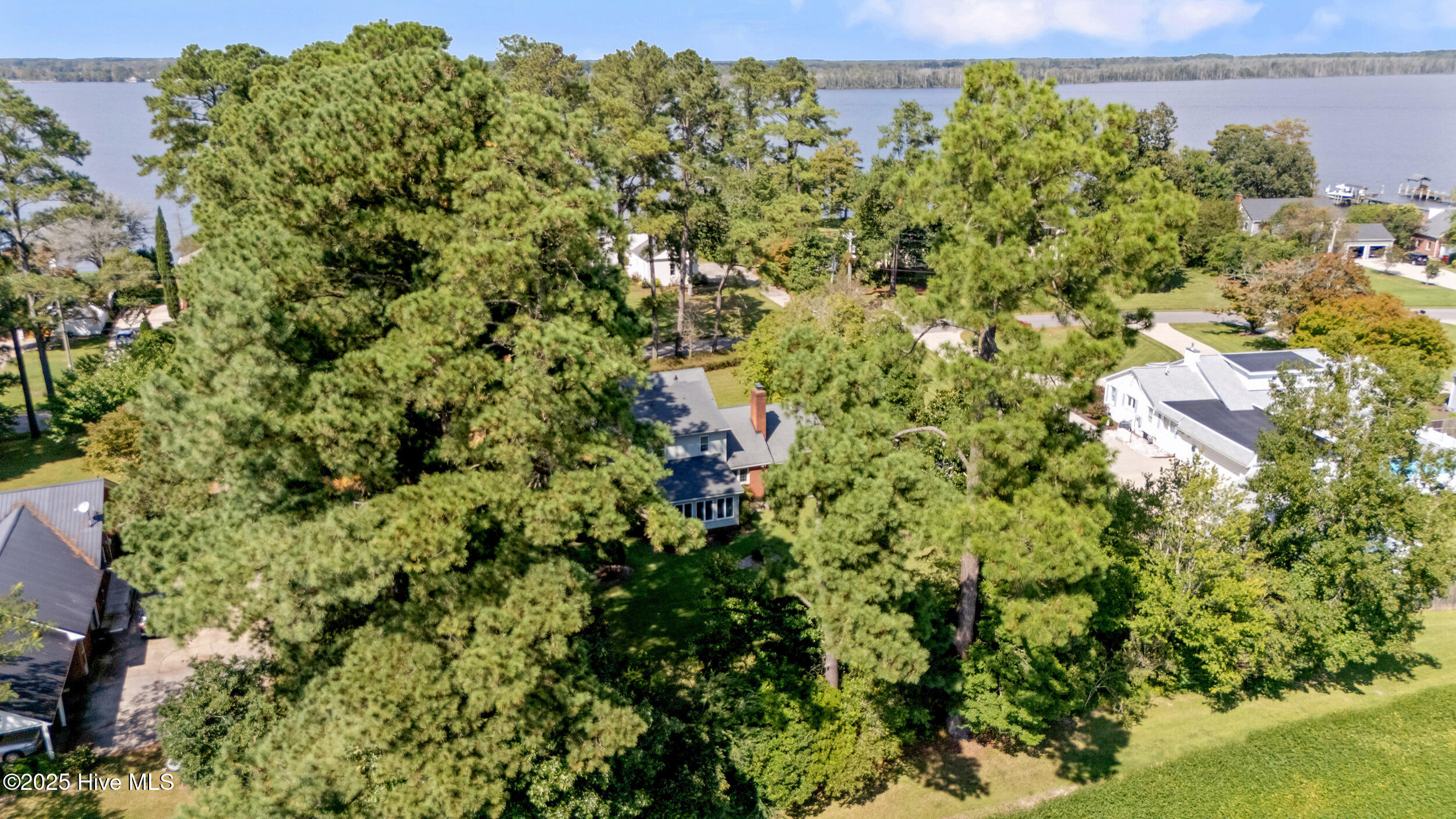 1811 Rivershore Road Elizabeth City, NC 27909 - Photo 3 of 42 57_dji_20250920022255_0206_d