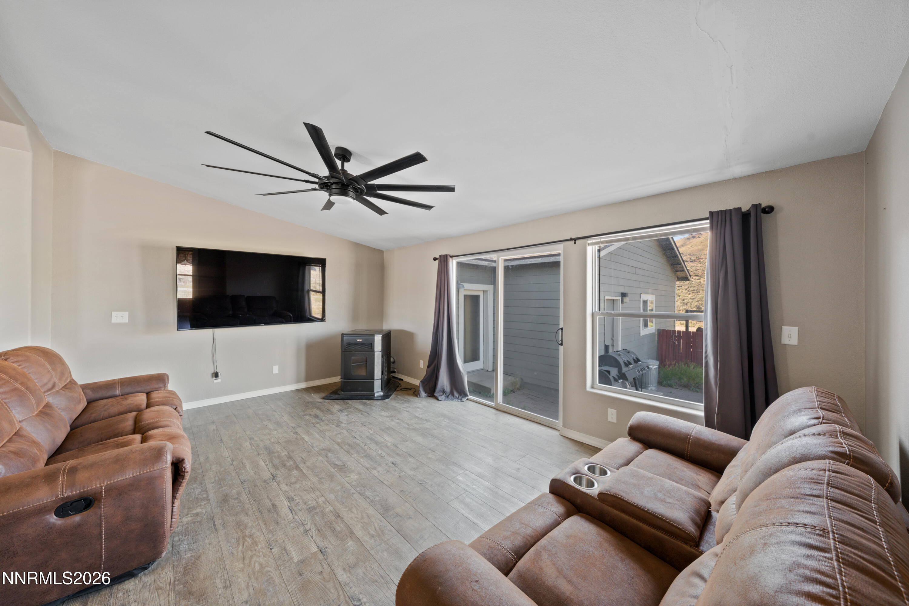 16105 Frontier Road Reno, NV 89508 - Photo 17 of 66 A7V04342