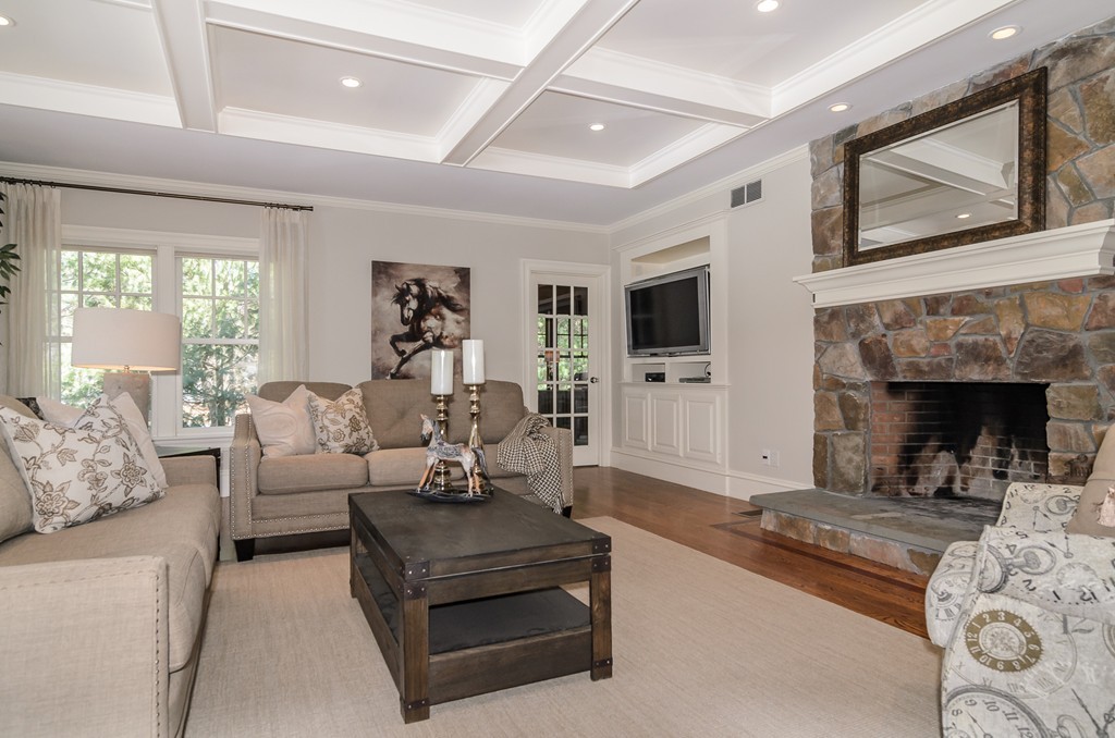 112 Lincoln Road Wayland, MA 01778 - Photo 11 of 28