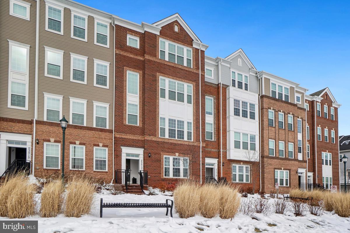 23517 Public House Road, Unit 101 Clarksburg, MD 20871 - Photo 25 of 26