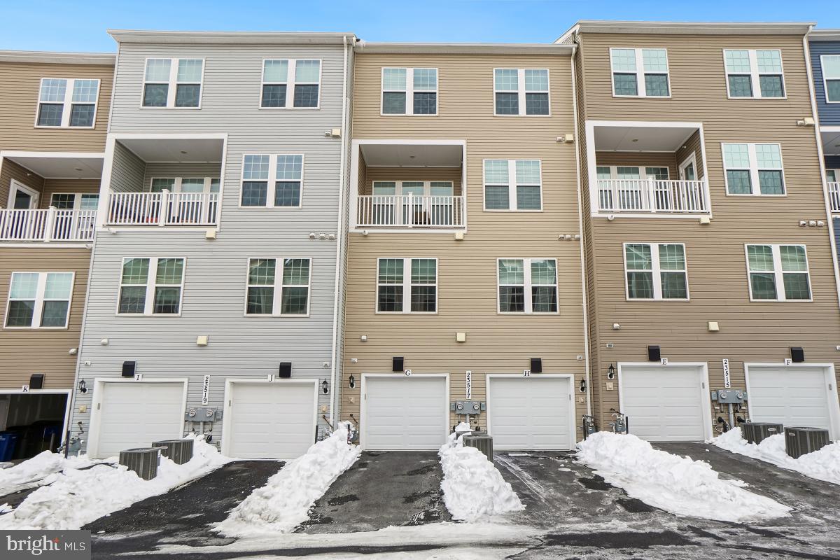 23517 Public House Road, Unit 101 Clarksburg, MD 20871 - Photo 26 of 26