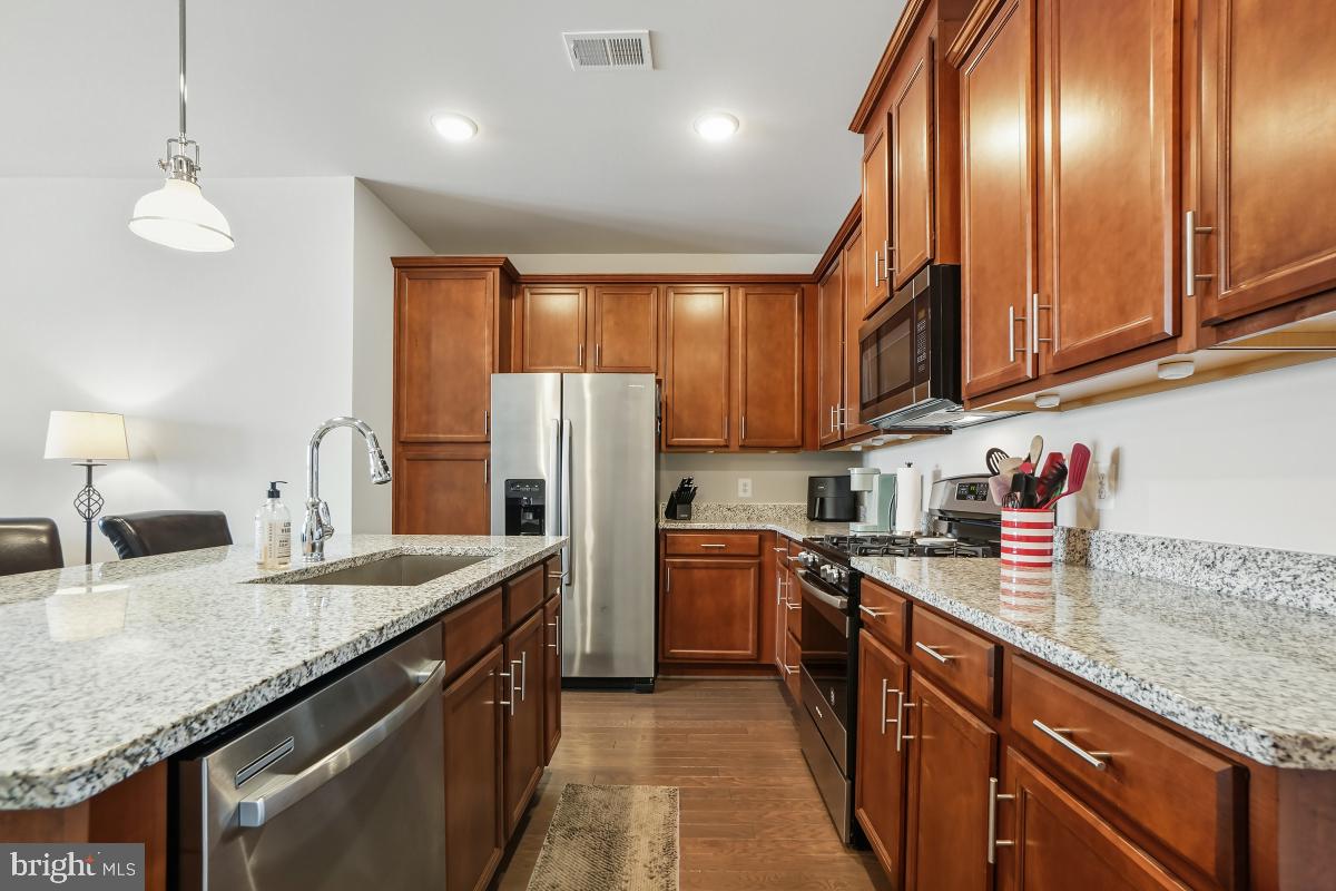 23517 Public House Road, Unit 101 Clarksburg, MD 20871 - Photo 8 of 26