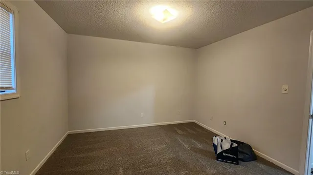 $115,000 | 400 Vista Circle, Unit B, Winston-Salem, NC 27106