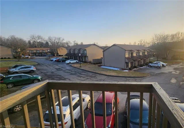 $115,000 | 400 Vista Circle, Unit B, Winston-Salem, NC 27106