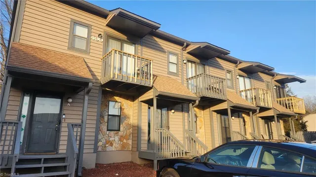 $115,000 | 400 Vista Circle, Unit B, Winston-Salem, NC 27106