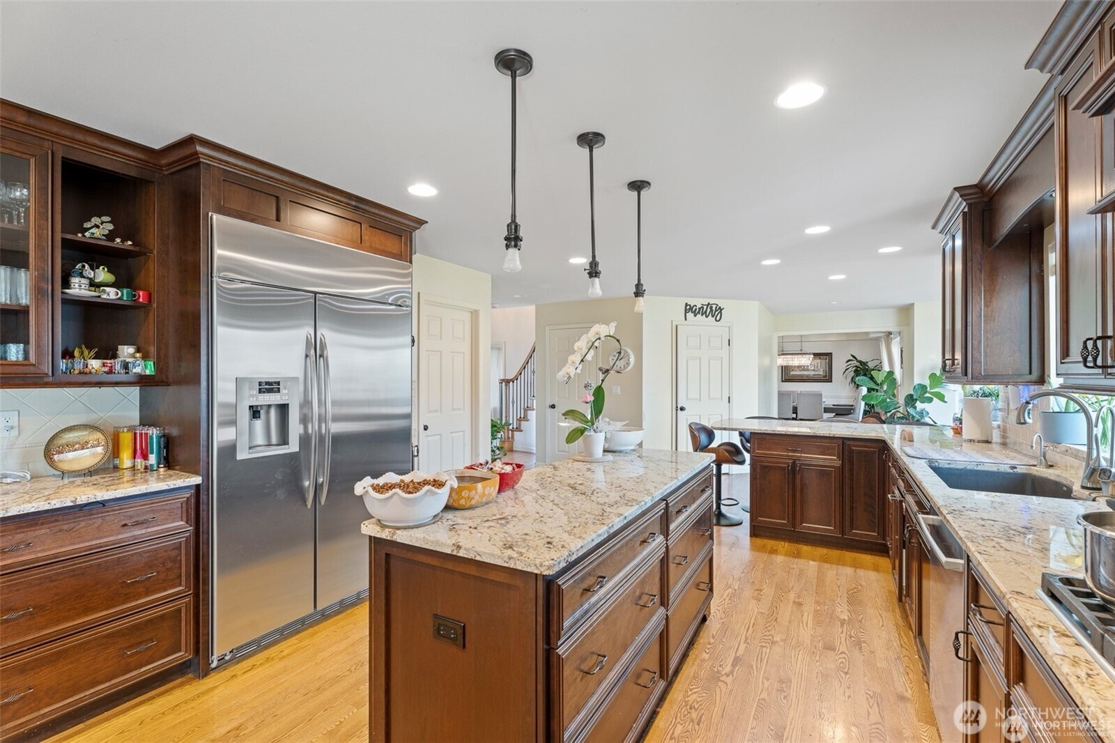 1918 Broadview Wenatchee, WA 98801 - Photo 11 of 38 a kitchen with a sink stove and refrigerator