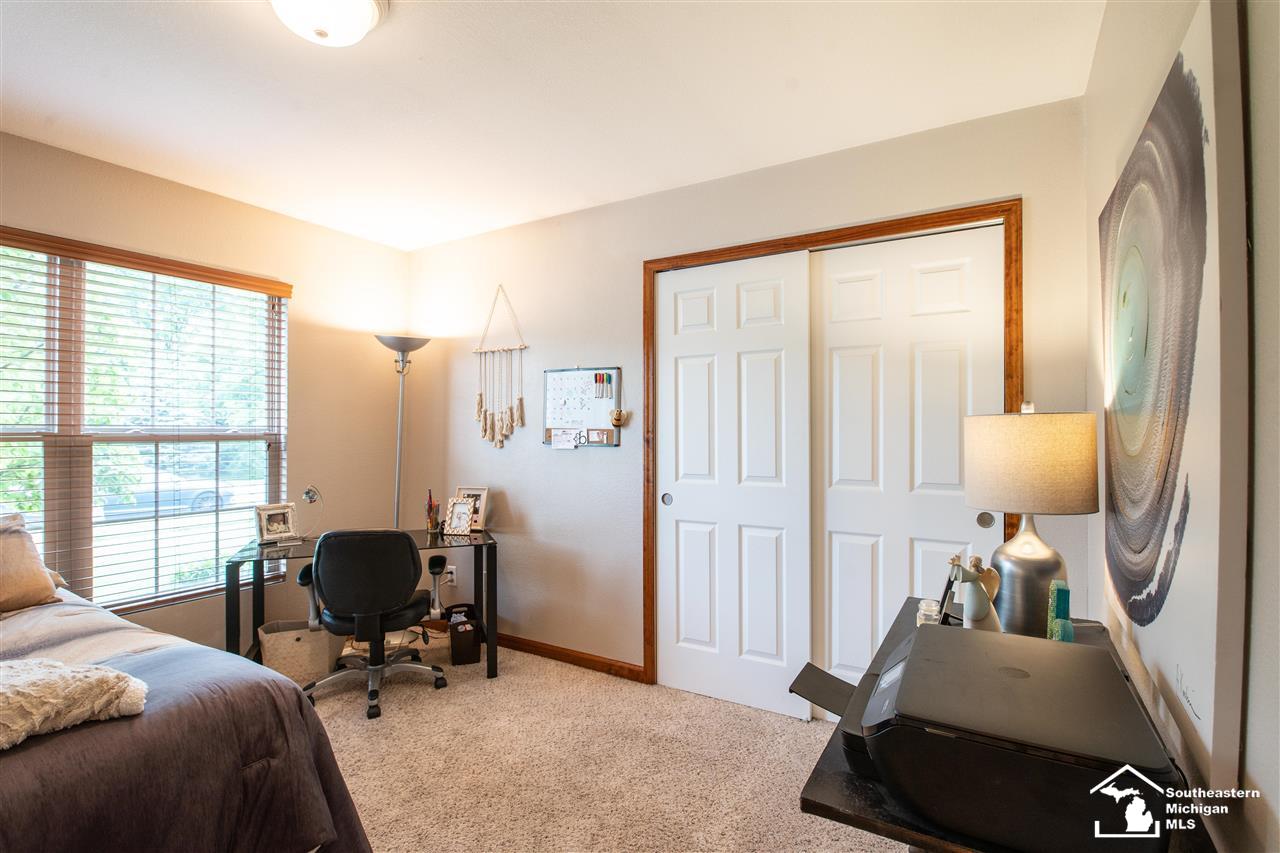 2836 Floyd Road Lambertville, MI 48144 - Photo 28 of 38 Gallery Image 28