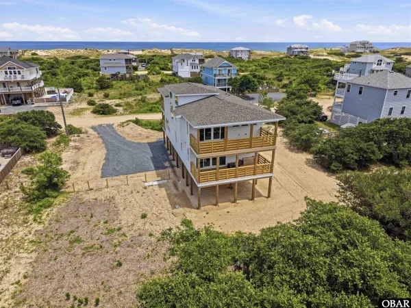 $885,000 | 2180 Sandpiper Road, Corolla, NC 27927