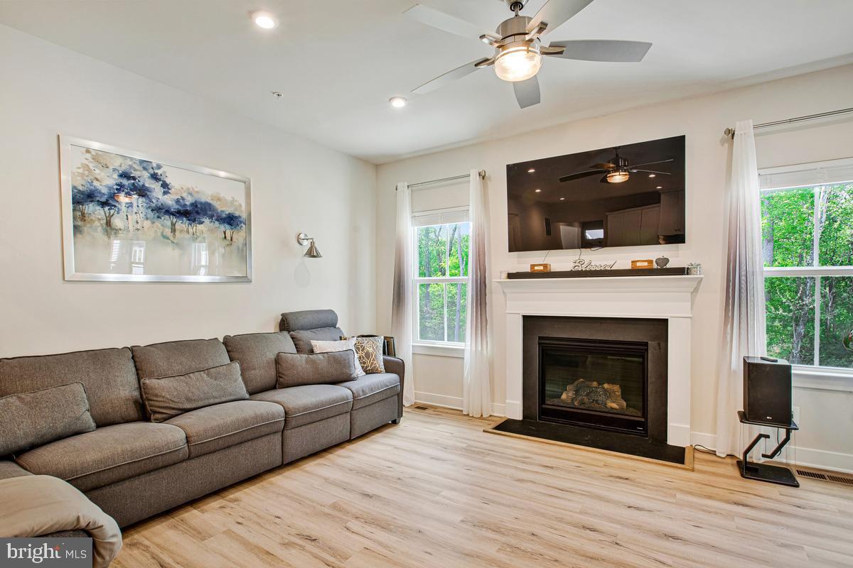 1536 Catbriar Way Odenton, MD 21113 - Photo 6 of 49