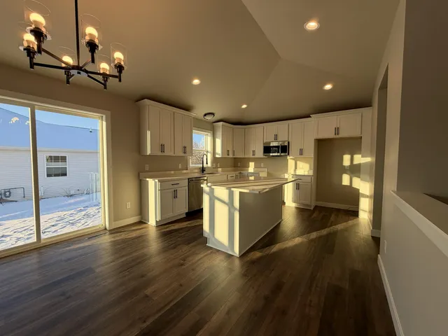 $379,000 | 11 Wisteria Corner, Fond du Lac, WI 54937